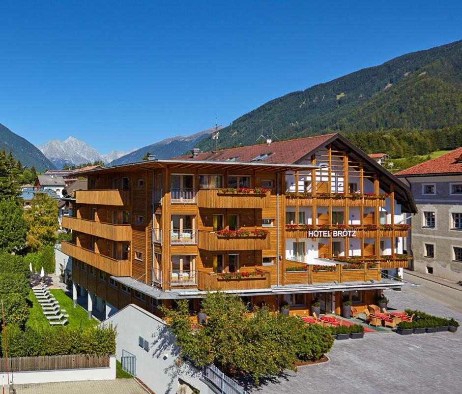 Hotel Broetz Rasùn di Sotto Exterior foto